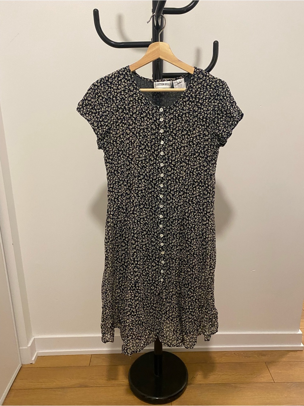 Vintage 90’s floral dress